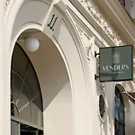 Venders 4*